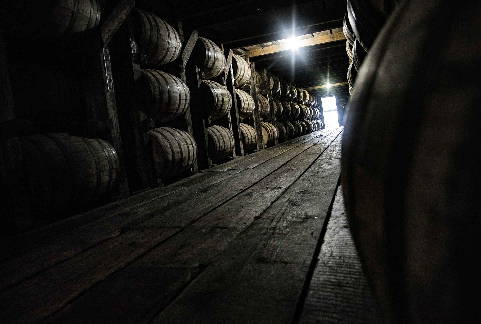 Exploring Kentucky: 5 Must Visit Bourbon Distilleries